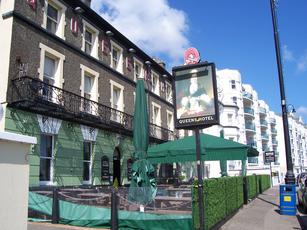 Queens Hotel