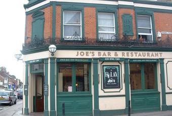 Joes Bar and Restaurant