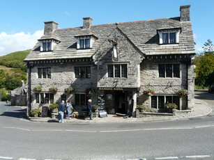 Bankes Arms Hotel