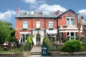 picture of The Elizabethan, Heaton Moor