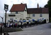 picture of The Butt and Oyster, Chelmondiston