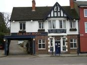 picture of The Half Moon, Hitchin