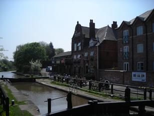 Big Lock Inn