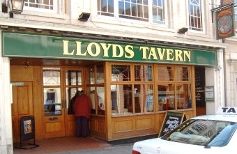 Lloyds Tavern