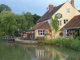 Barge Inn