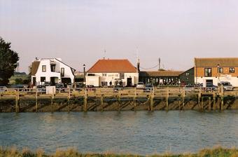 Harbour Inn