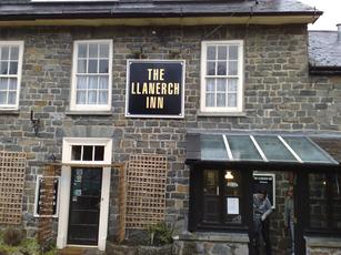 Llanerch Inn