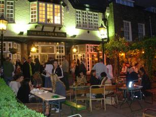 Red Lion and Sun, Highgate London, N6 4BE - pub details # beerintheevening.com