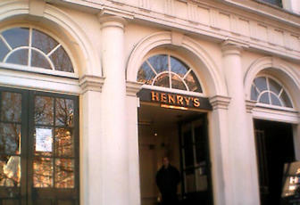 Henry's Cafe Bar